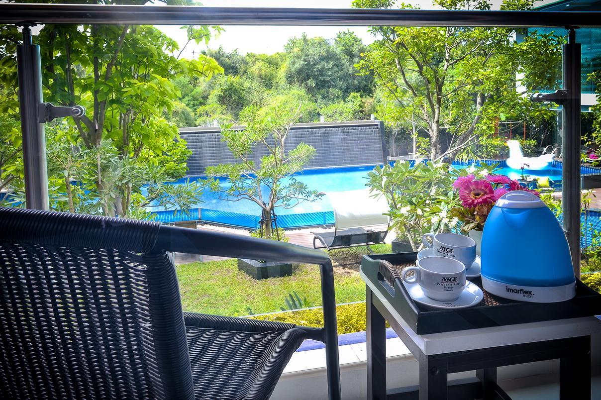 Nice Residence Hotel Huahin - Sha Extra Plus Kültér fotó